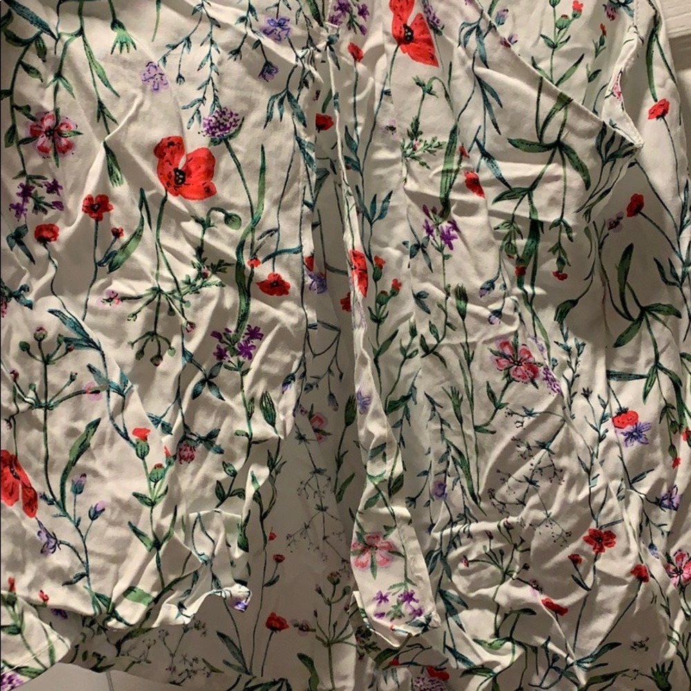Open Back Floral Tank - Picture 3 of 4
